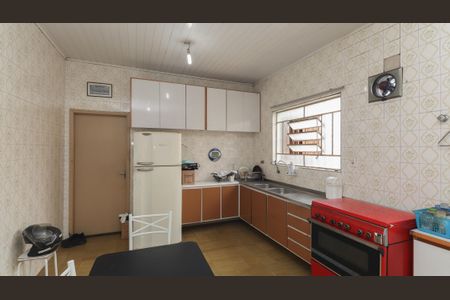 Casa à venda com 193m², 2 quartos e 2 vagasCozinha