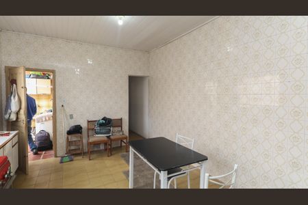 Casa à venda com 193m², 2 quartos e 2 vagasCozinha