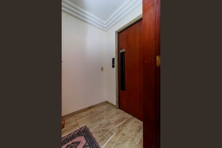 Apartamento para alugar com 233m², 3 quartos e 3 vagasHall Privativo