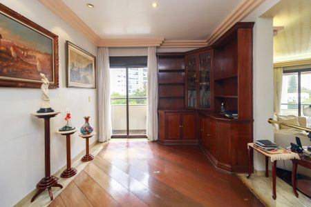 Apartamento para alugar com 233m², 3 quartos e 3 vagasSala