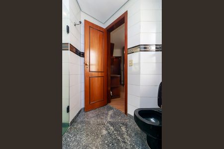 Apartamento para alugar com 233m², 3 quartos e 3 vagasSuíte 2 - Banheiro