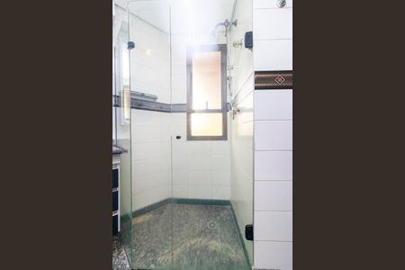 Apartamento para alugar com 233m², 3 quartos e 3 vagasSuíte 2 - Banheiro