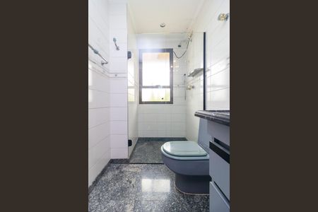 Apartamento para alugar com 233m², 3 quartos e 3 vagasSuíte 3 - Banheiro