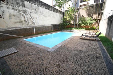 Apartamento para alugar com 64m², 1 quarto e 1 vagaÁrea comum - Piscina