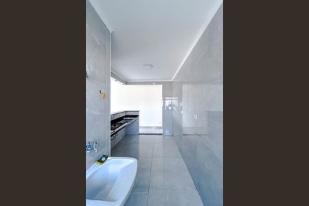 Apartamento à venda com 64m², 3 quartos e 1 vagaÁrea de Serviço
