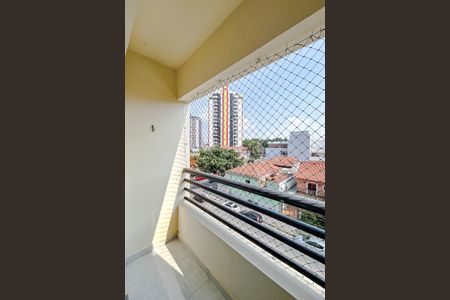 Apartamento à venda com 64m², 3 quartos e 1 vagaVaranda