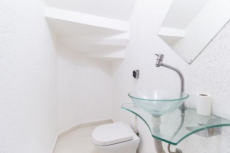 Casa para alugar com 147m², 4 quartos e 2 vagasLavabo