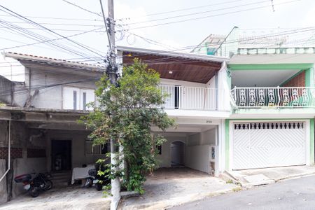 Casa para alugar com 147m², 4 quartos e 2 vagasFachada
