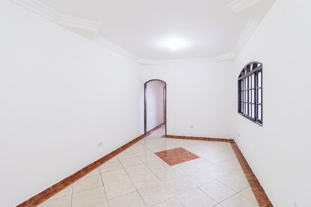 Casa para alugar com 147m², 4 quartos e 2 vagasSala