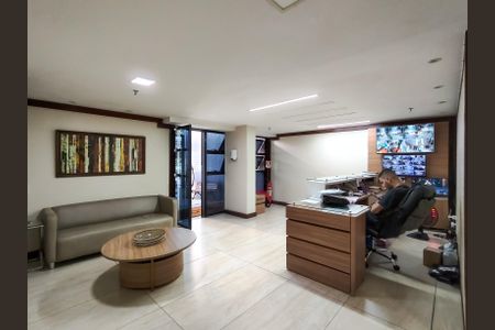 Apartamento à venda com 165m², 3 quartos e 2 vagas Apartamento à venda com 165m², 3 quartos e 2 vagasÁrea comum