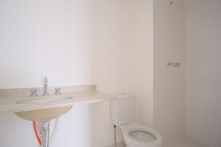 Apartamento à venda com 74m², 2 quartos e 1 vagaBanheiro da Suíte