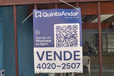 Casa à venda com 100m², 2 quartos e 2 vagasFachada