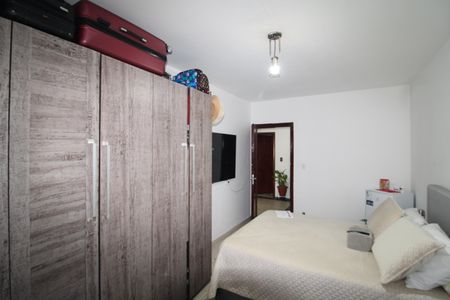 Casa à venda com 100m², 2 quartos e 2 vagasQuarto 1