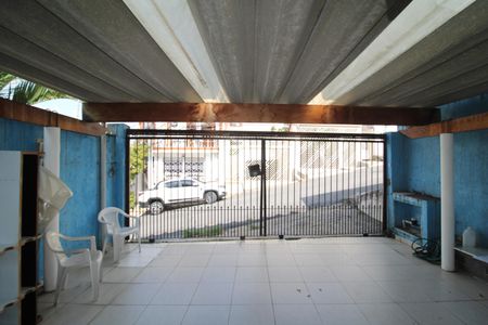 Casa à venda com 100m², 2 quartos e 2 vagasGaragem