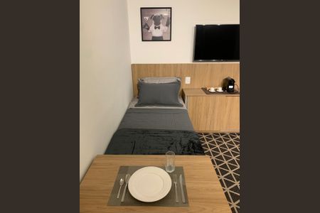 Sala / Quarto de apartamento para alugar com 1 quarto, 26m² em Perdizes, São Paulo