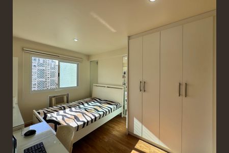 Apartamento para alugar com 75m², 2 quartos e 2 vagasSuíte