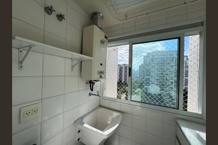 Apartamento para alugar com 75m², 2 quartos e 2 vagasCozinha e Área de Serviço
