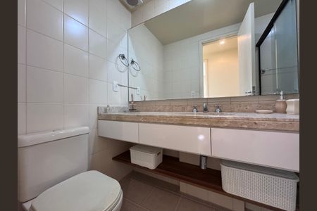 Apartamento para alugar com 75m², 2 quartos e 2 vagasBanheiro Social