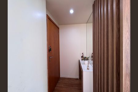 Sala de apartamento para alugar com 2 quartos, 75m² em Barra da Tijuca, Rio de Janeiro