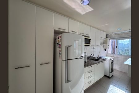 Apartamento para alugar com 75m², 2 quartos e 2 vagasCozinha e Área de Serviço