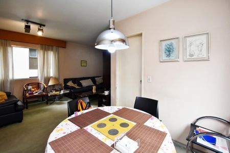 Apartamento à venda com 109m², 3 quartos e 1 vagaSala de jantar