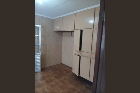 Casa à venda com 200m², 6 quartos e 3 vagas Casa à venda com 200m², 6 quartos e 3 vagasCozinha