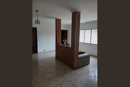 Sala de casa à venda com 6 quartos, 200m² em Jardim Guapira, São Paulo