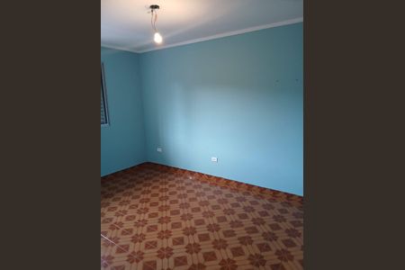 Casa à venda com 200m², 6 quartos e 3 vagas Casa à venda com 200m², 6 quartos e 3 vagasQuarto