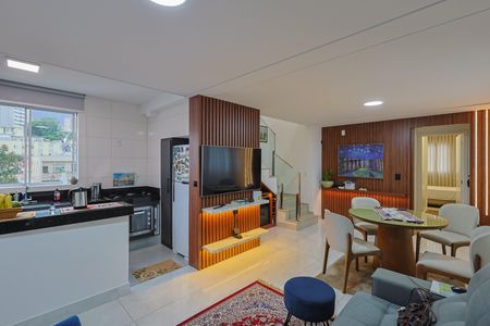 Apartamento à venda com 150m², 3 quartos e 4 vagasSala