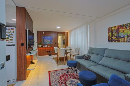 Sala de apartamento à venda com 3 quartos, 150m² em Serra, Belo Horizonte