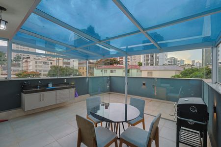 Apartamento à venda com 150m², 3 quartos e 4 vagasCobertura