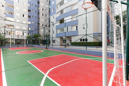 Apartamento à venda com 70m², 2 quartos e 1 vaga Apartamento à venda com 70m², 2 quartos e 1 vagaÁrea comum - Quadra esportiva