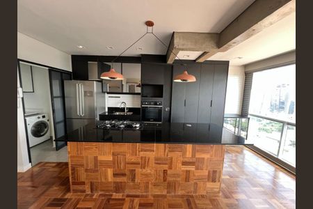 Apartamento à venda com 80m², 1 quarto e 1 vaga