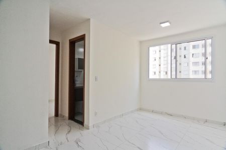 Sala de apartamento para alugar com 2 quartos, 43m² em Jardim Iris, São Paulo