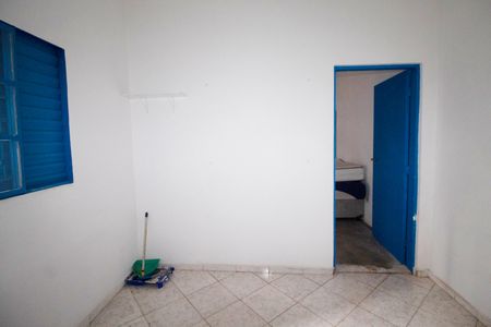 Casa para alugar com 105m², 2 quartos e sem vaga