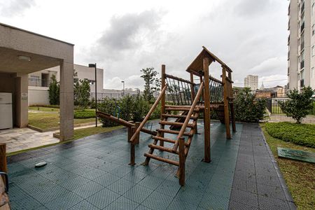 Apartamento à venda com 57m², 2 quartos e 1 vagaplay ground_2