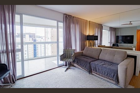 Apartamento à venda com 2 quartos, 98m² em Vila Olímpia, São Paulo