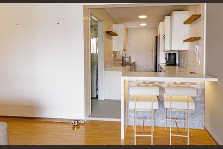 Apartamento à venda com 2 quartos, 98m² em Vila Olímpia, São Paulo