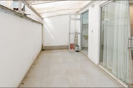 Apartamento à venda com 60m², 2 quartos e 1 vagaÁrea privativa