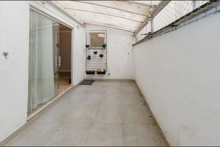 Apartamento à venda com 60m², 2 quartos e 1 vagaÁrea privativa