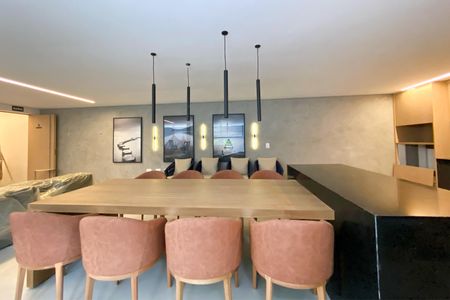 Apartamento à venda com 121m², 2 quartos e 2 vagasÁrea comum