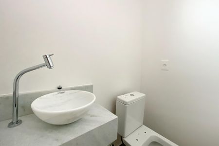 Apartamento à venda com 121m², 2 quartos e 2 vagasLavabo da Cobertura