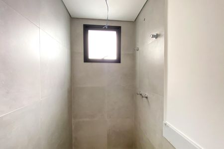 Apartamento à venda com 121m², 2 quartos e 2 vagasBanheiro da Suíte 1