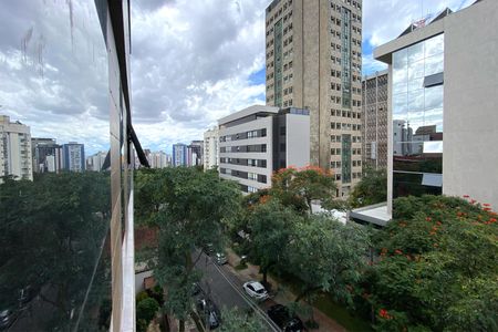 Apartamento à venda com 121m², 2 quartos e 2 vagasVista da Sala