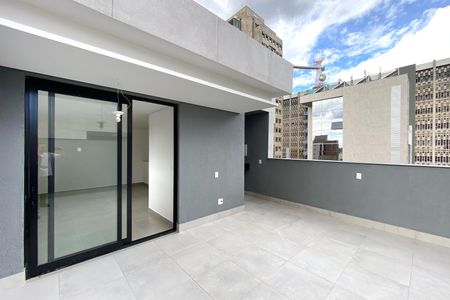 Apartamento à venda com 121m², 2 quartos e 2 vagasCobertura