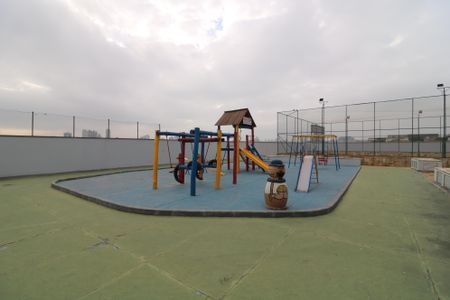 Apartamento para alugar com 68m², 2 quartos e 1 vagaÁrea comum - Playground