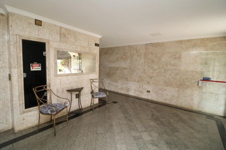 Apartamento para alugar com 68m², 2 quartos e 1 vagaHall de entrada