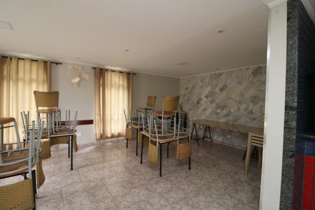 Apartamento para alugar com 68m², 2 quartos e 1 vagaÁrea comum - Salão de festas