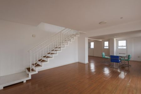 Apartamento para alugar com 292m², 4 quartos e 3 vagasSala