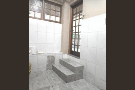 Cozinha de casa para alugar com 2 quartos, 100m² em Marechal Hermes, Rio de Janeiro